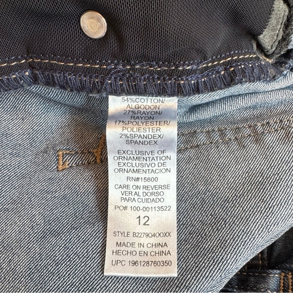 Democracy Women's Ab Solution Blue Jeans - Picture 6 of 8
